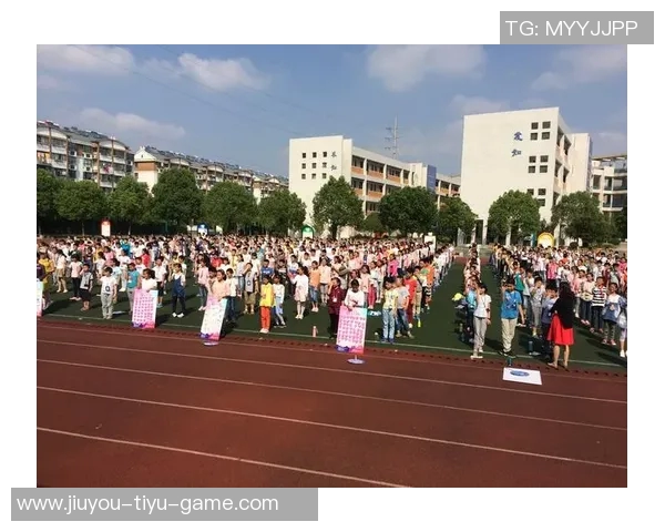 安丘足球球星成长故事与家乡情怀激励青少年拼搏梦想